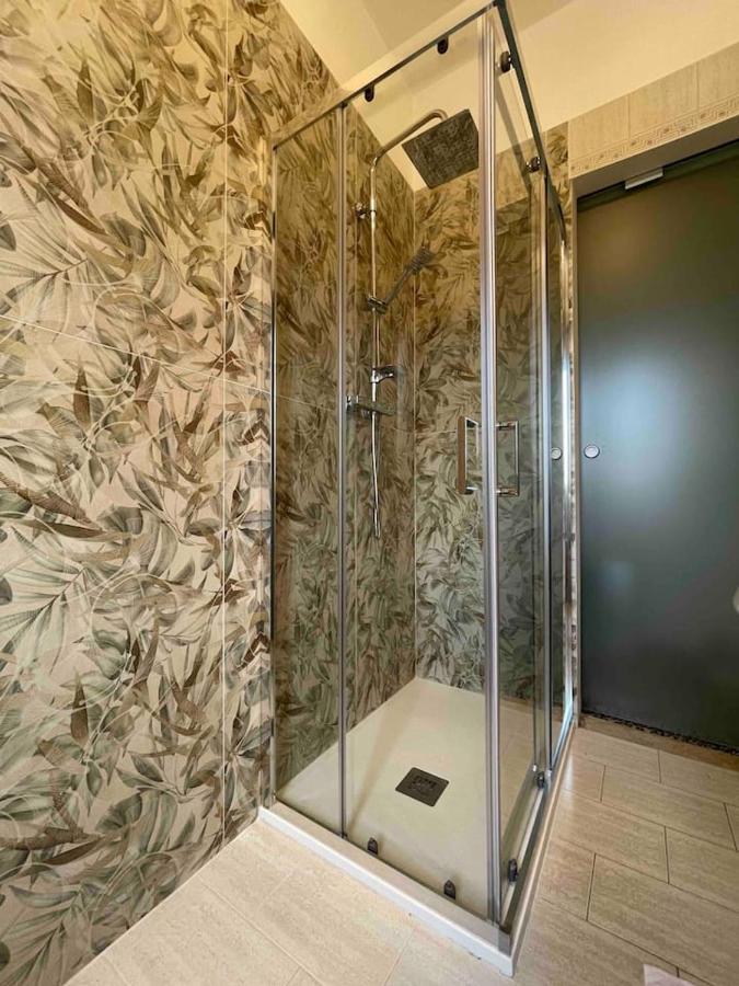 Lotus Home Eleganza E Accoglienza A Mantova Eksteriør bilde
